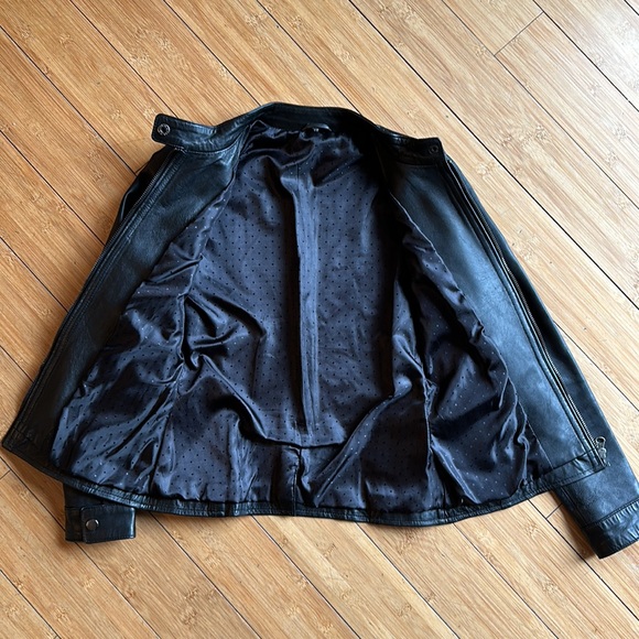 Real Leather Jacket - Picture 2 of 6